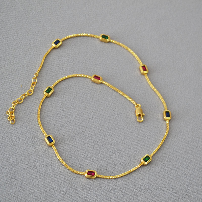 Charming Gold Necklace for Any Occasion