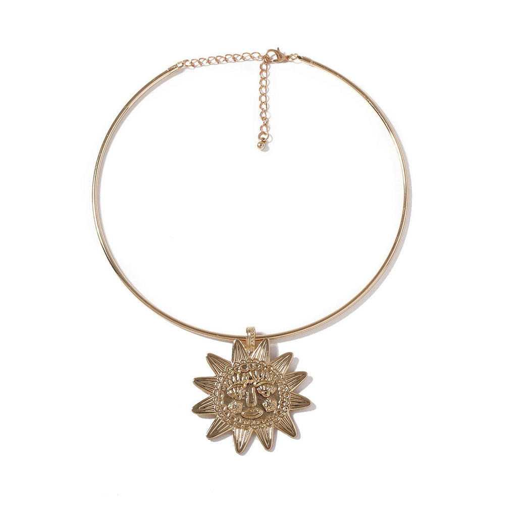 Charming Pendant for Any Occasion