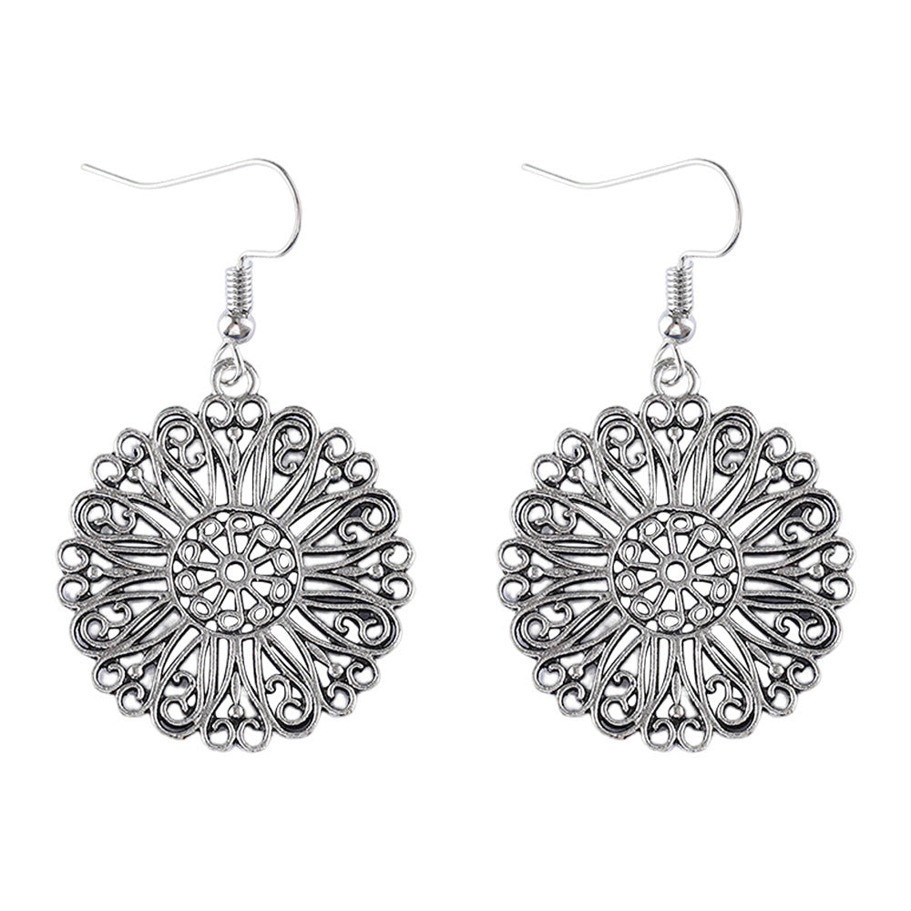 Beautiful Silver Earring with Unique Style