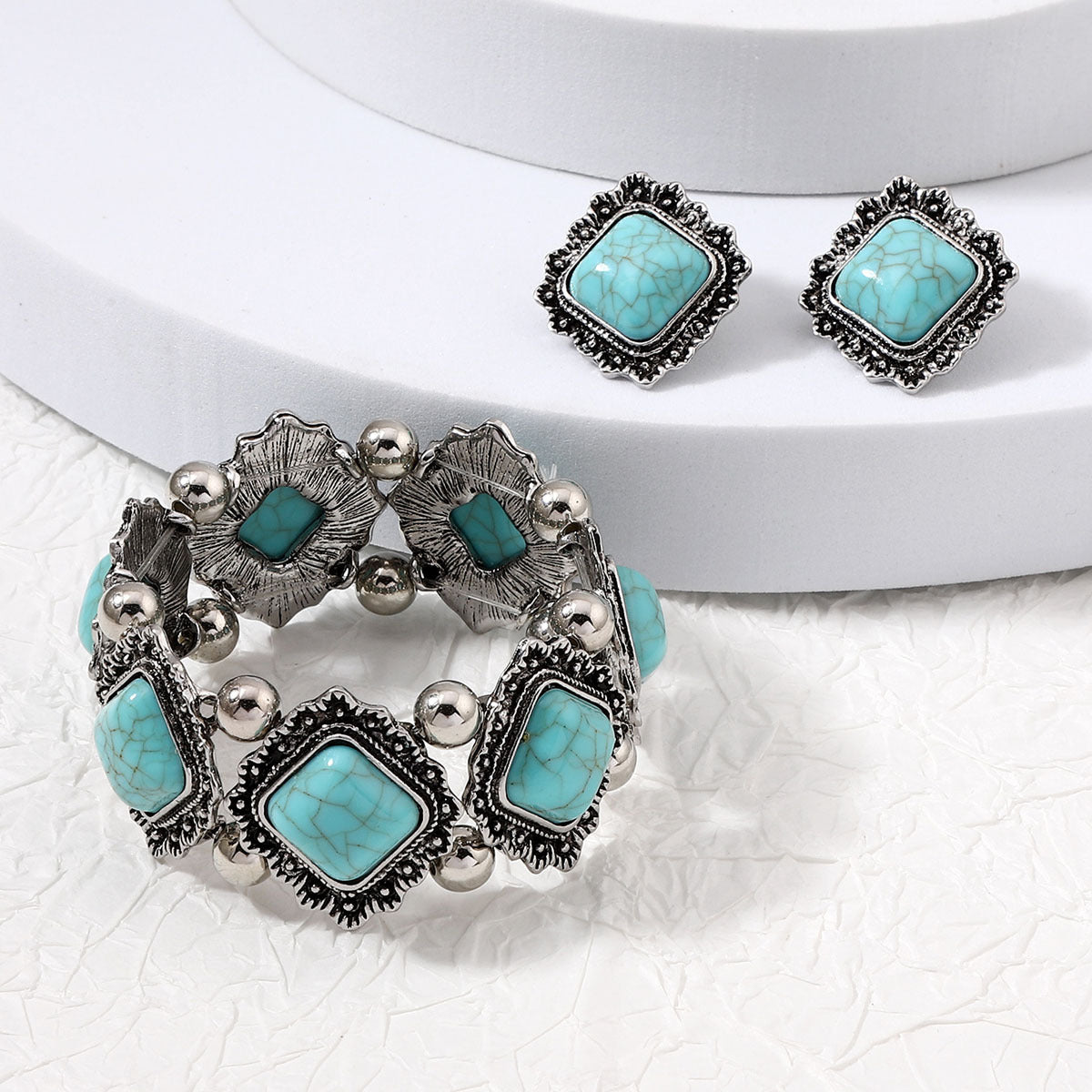Romantic Earring for Special Moments