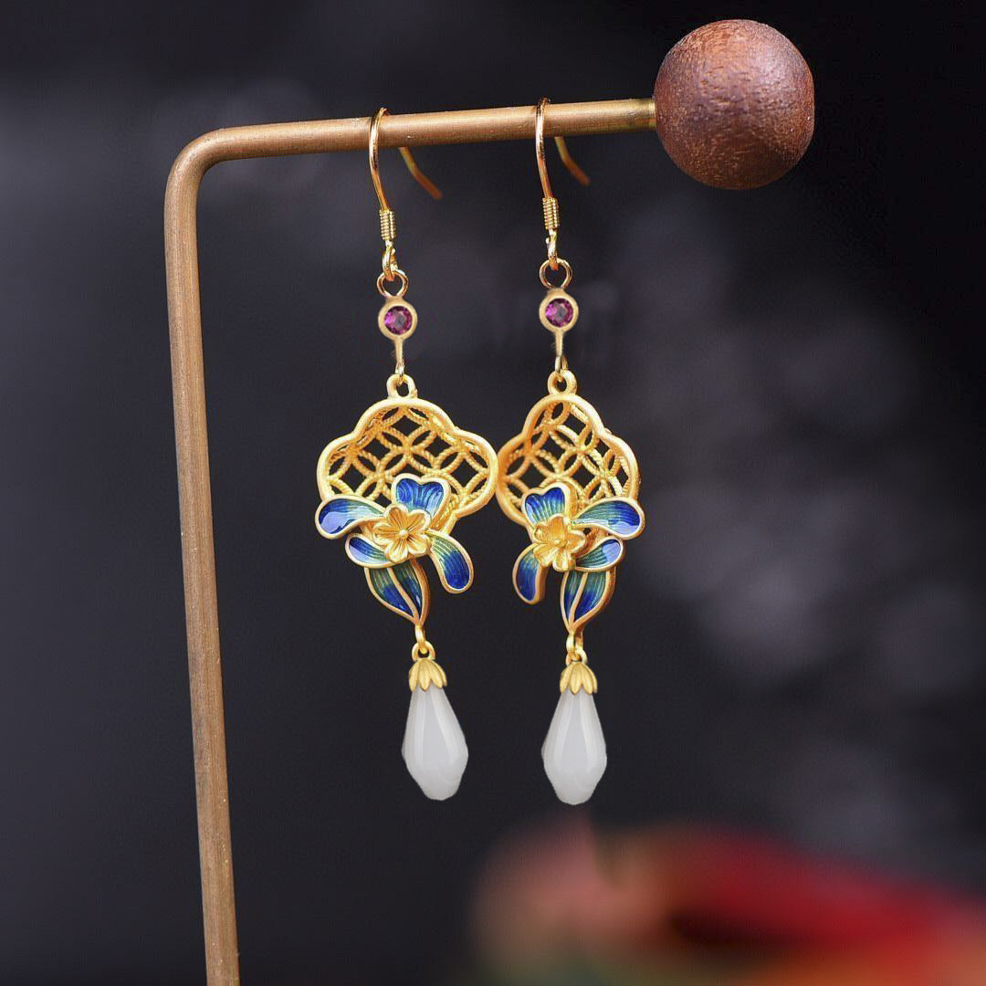 Delicate Artisan Gold Earring