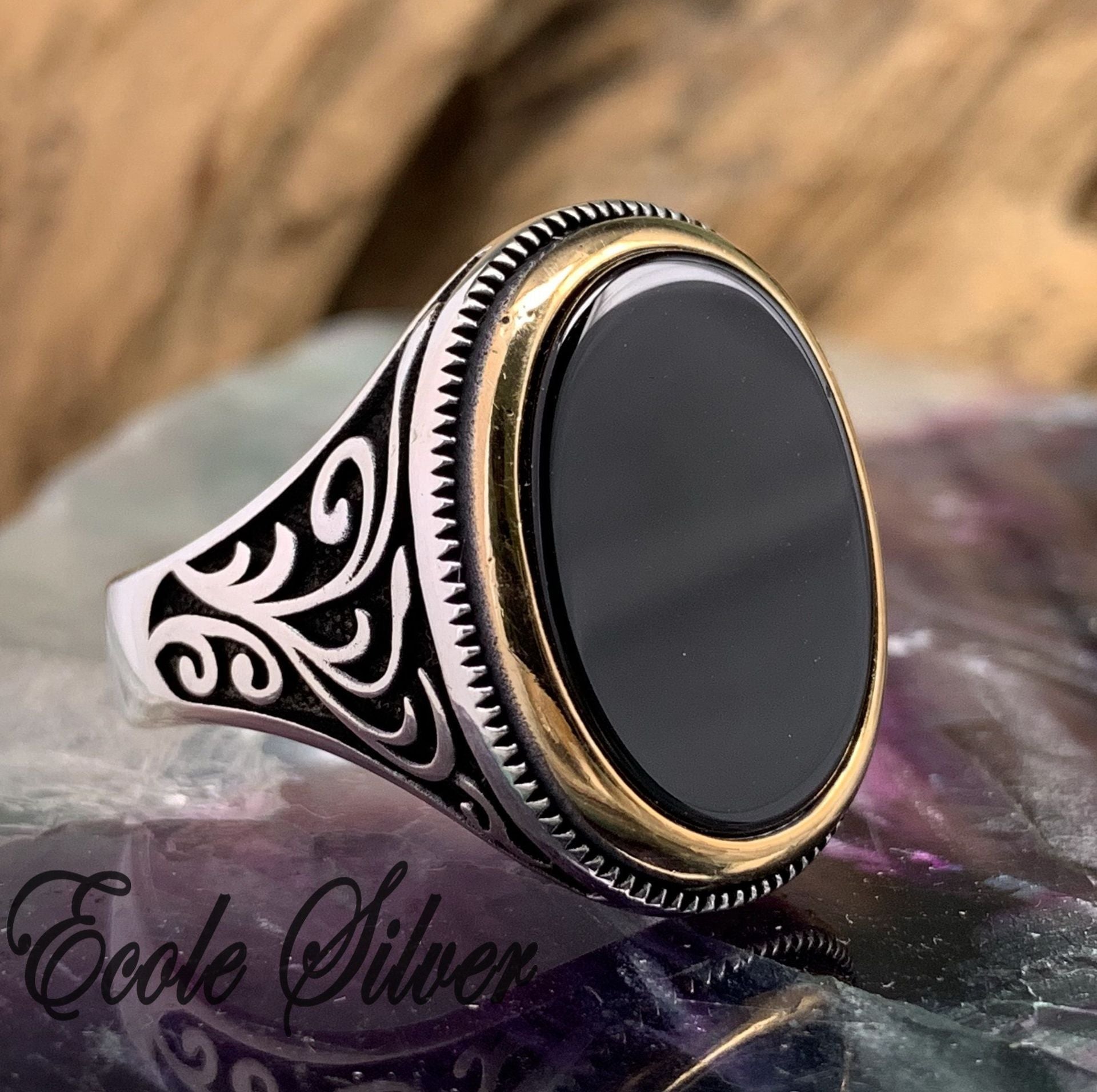 Classic Ring with Timeless Appeal