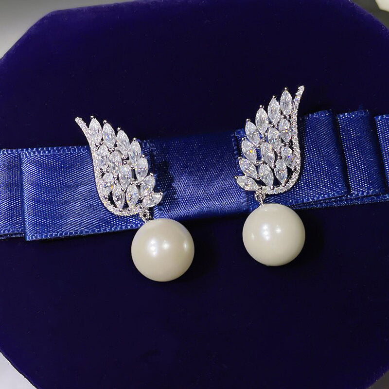 Delicate Artisan Pearl Earring