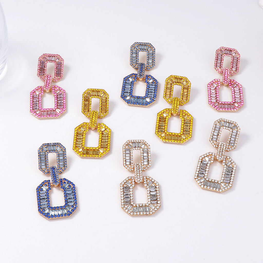 Charming Piece for Any Occasion