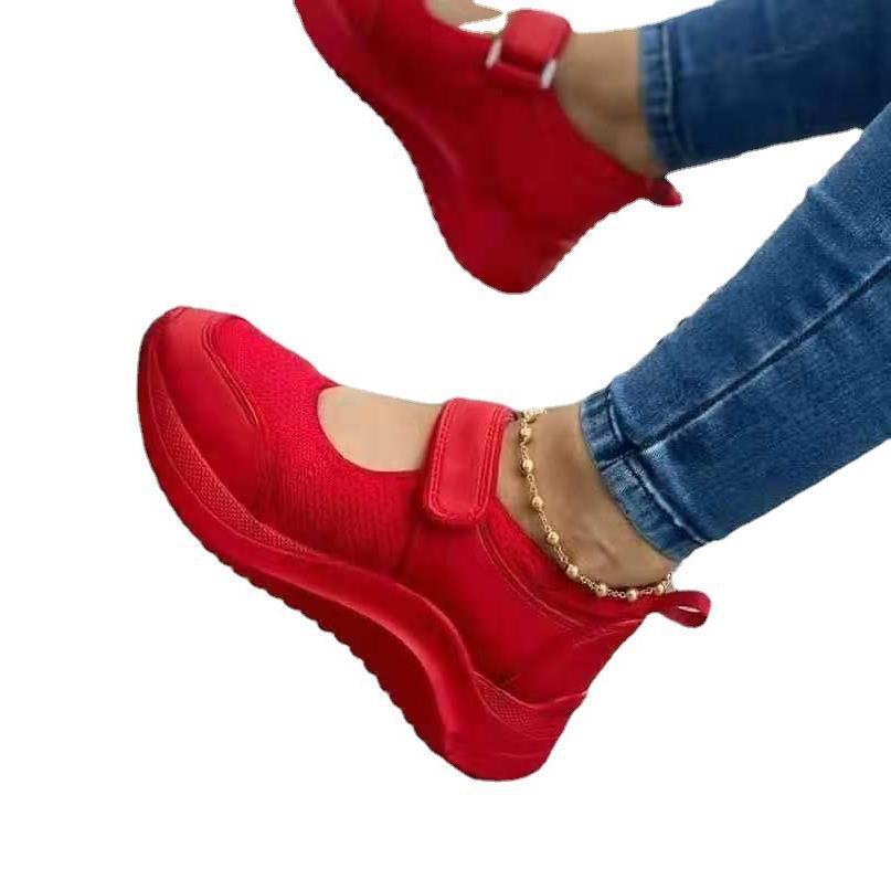 Graceful Orthopedic Shoes for Modern Look