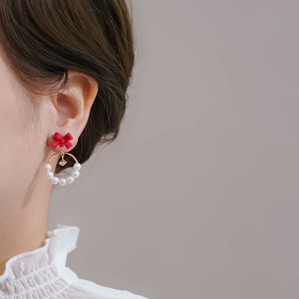 Stunning Pearl Earring for Daily Wear