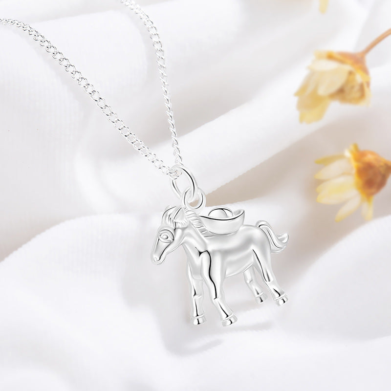 Elegant Gold Necklace for Every Occasion
