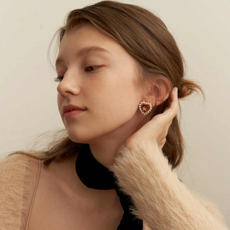 Charming Silver Earring for Any Occasion