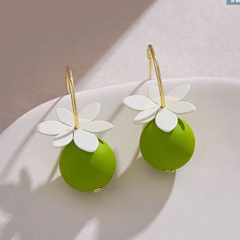 Beautiful Earring with Unique Style