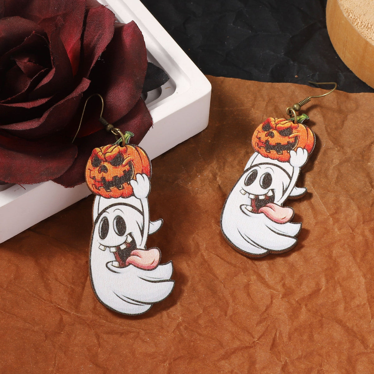 Charming Earring for Any Occasion