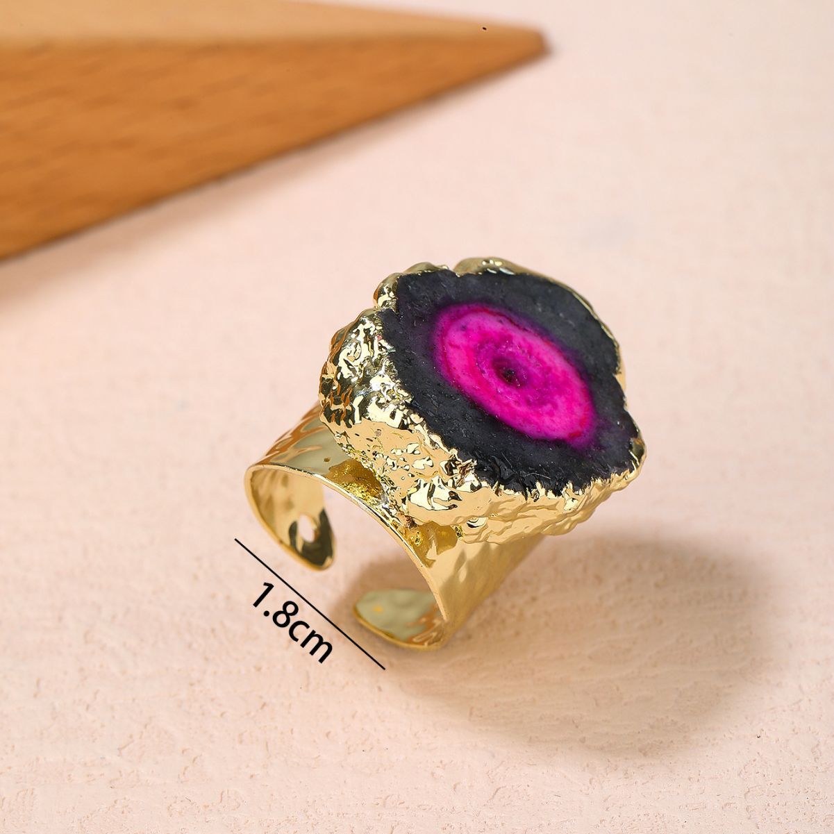 Romantic Gold Ring for Special Moments