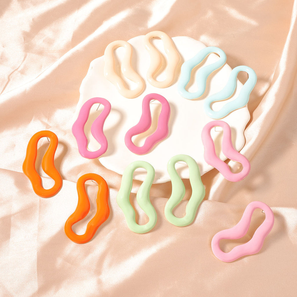 Charming Earring for Any Occasion