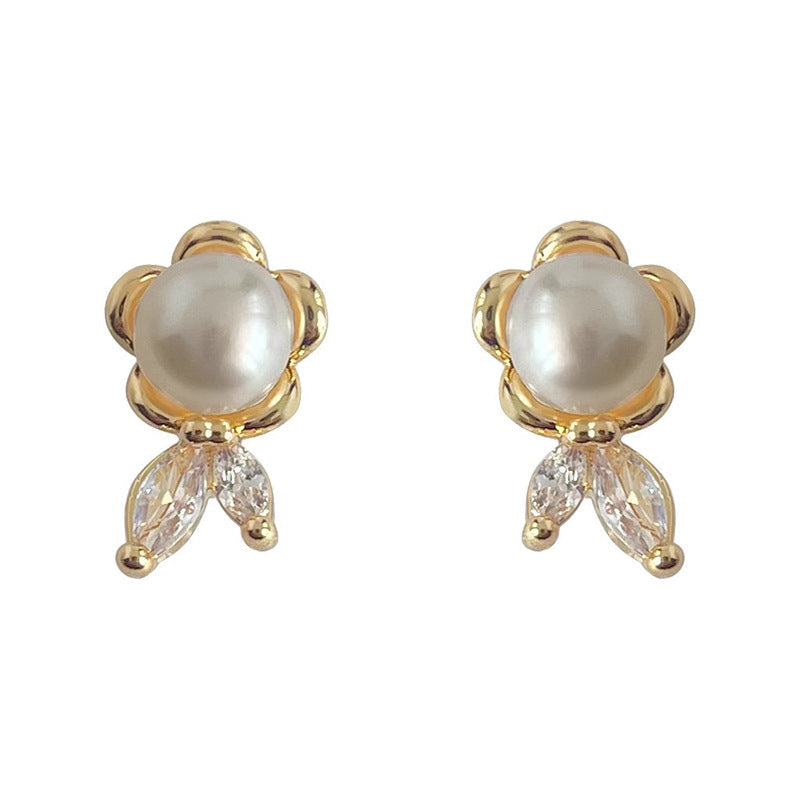 Elegant Pearl Earring for Every Occasion