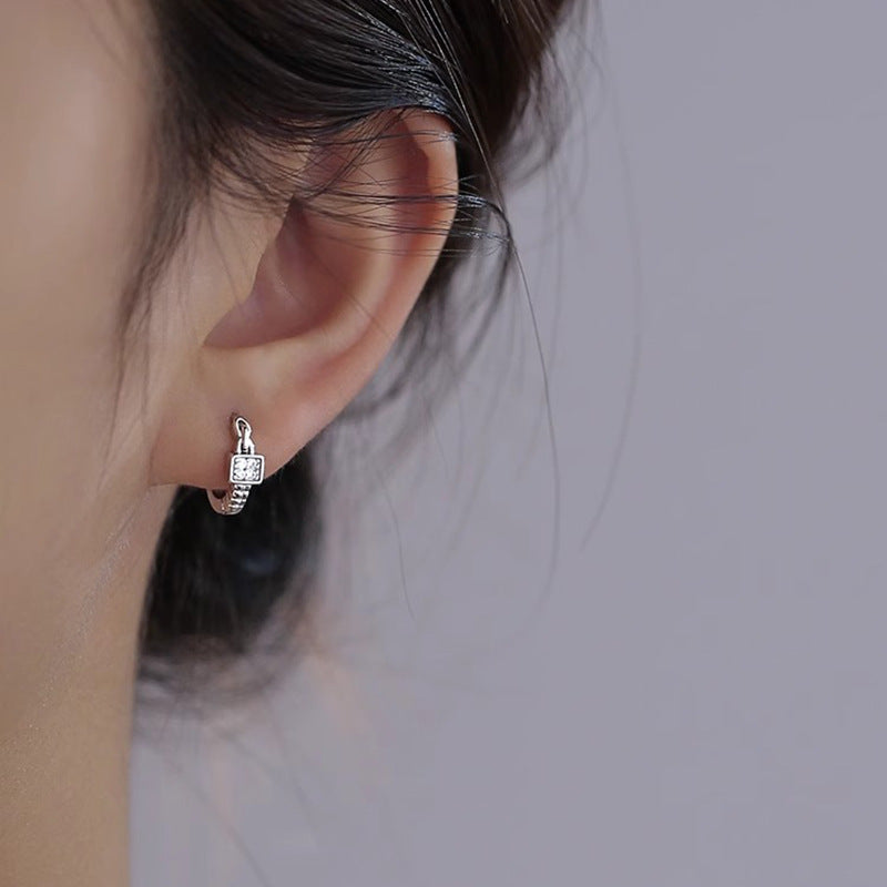 Classic Earring with Timeless Appeal