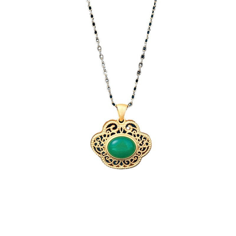 Classic Gold Necklace with Timeless Appeal