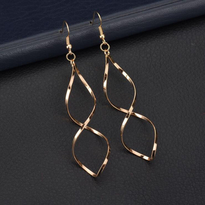 Romantic Earring for Special Moments