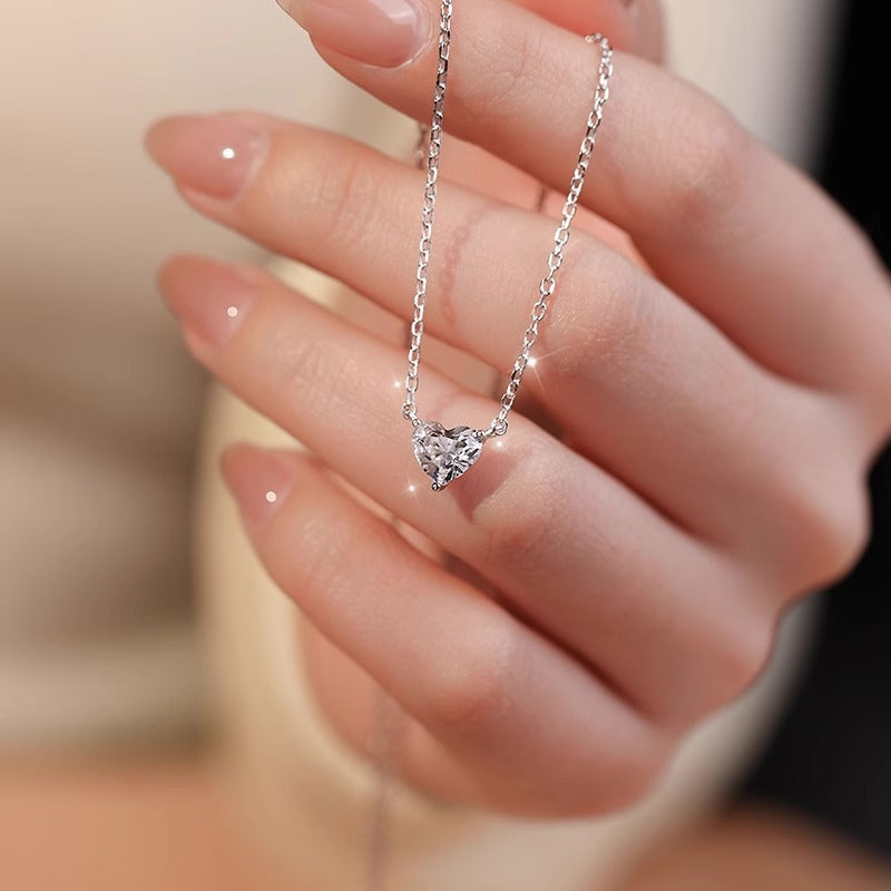 Stunning Necklace for Daily Wear