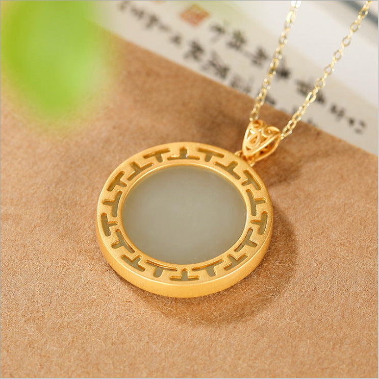 Elegant Gold Necklace for Every Occasion