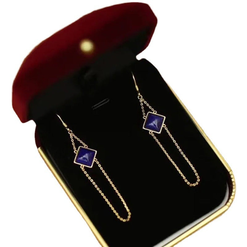 Delicate Artisan Gold Earring