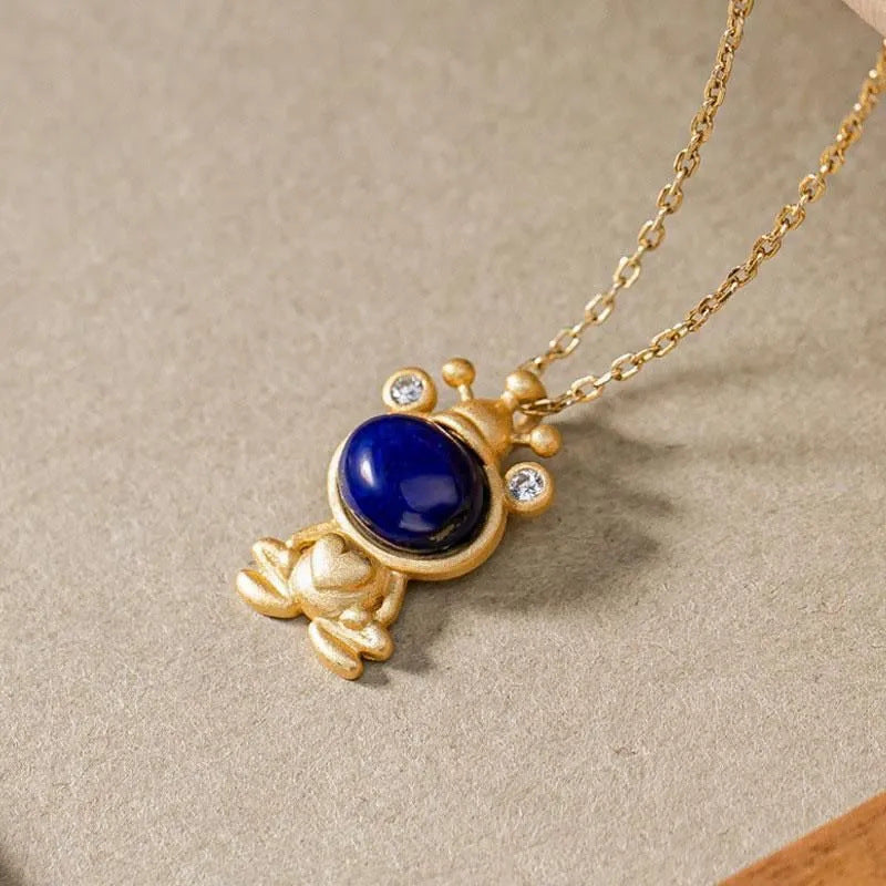 Stunning Silver Necklace for Daily Wear