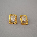 Classic Gold Earring with Timeless Appeal