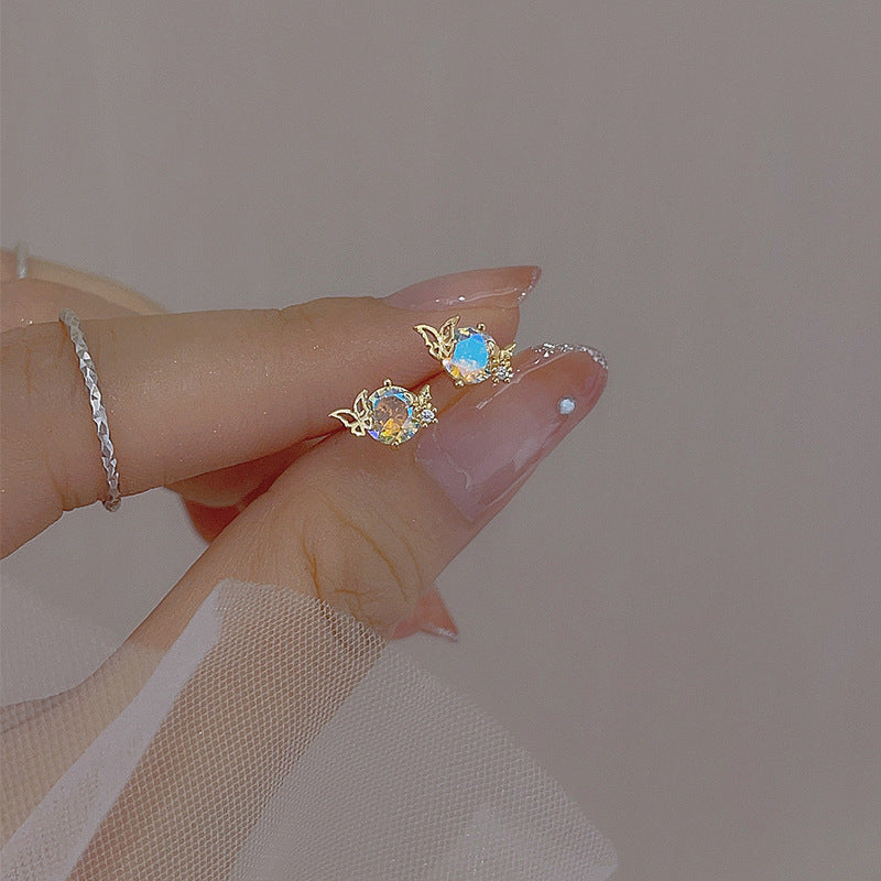 Beautiful Piece with Unique Style