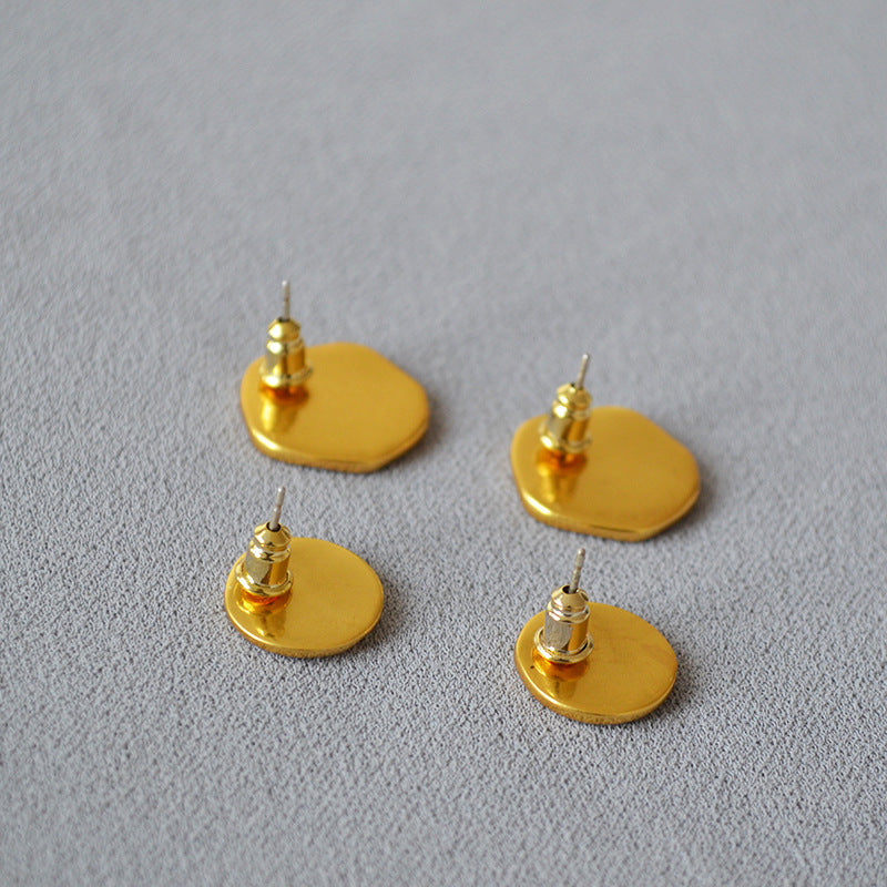 Vintage Handmade Gold Earring