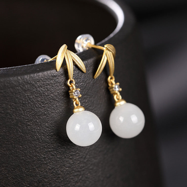 Beautiful Gold Earring with Unique Style