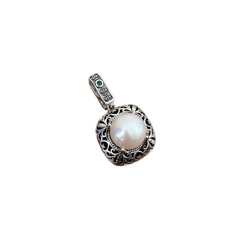 Charming Piece for Any Occasion