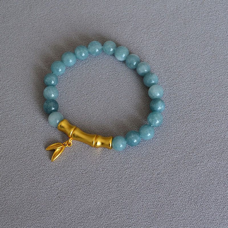 Classic Gold Necklace with Timeless Appeal