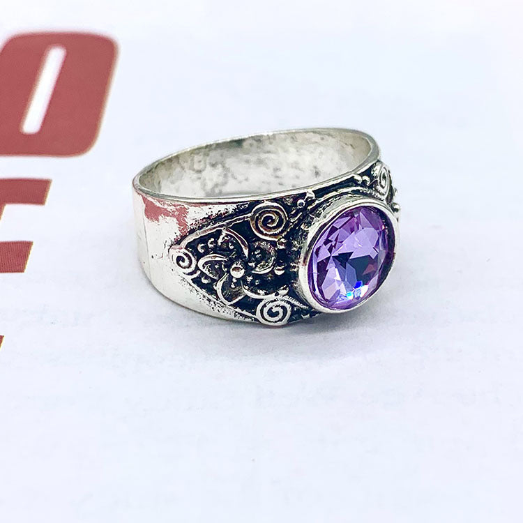 Beautiful Silver Ring with Unique Style
