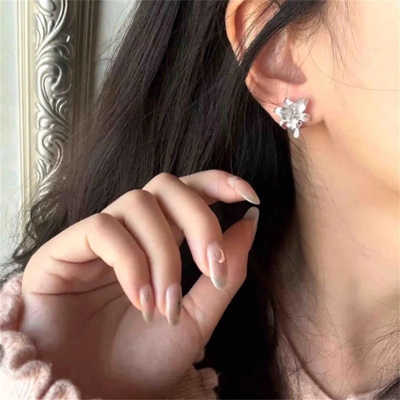 Classic Earring with Timeless Appeal