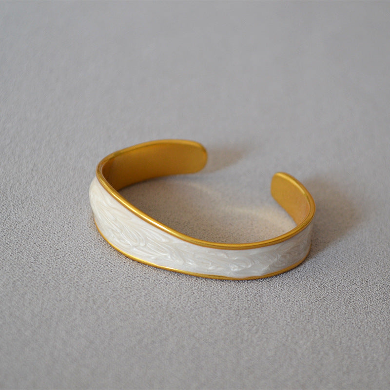 Elegant Gold Bracelet for Every Occasion