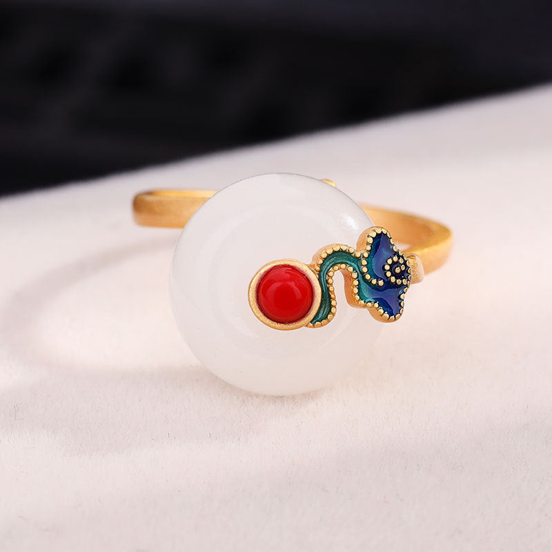 Classic Ring with Timeless Appeal