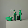 Chic Orthopedic Sandals with Unique Design