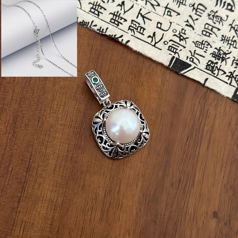 Charming Piece for Any Occasion