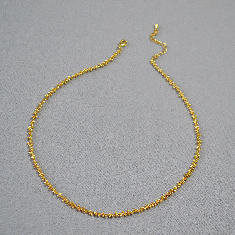 Romantic Gold Necklace for Special Moments