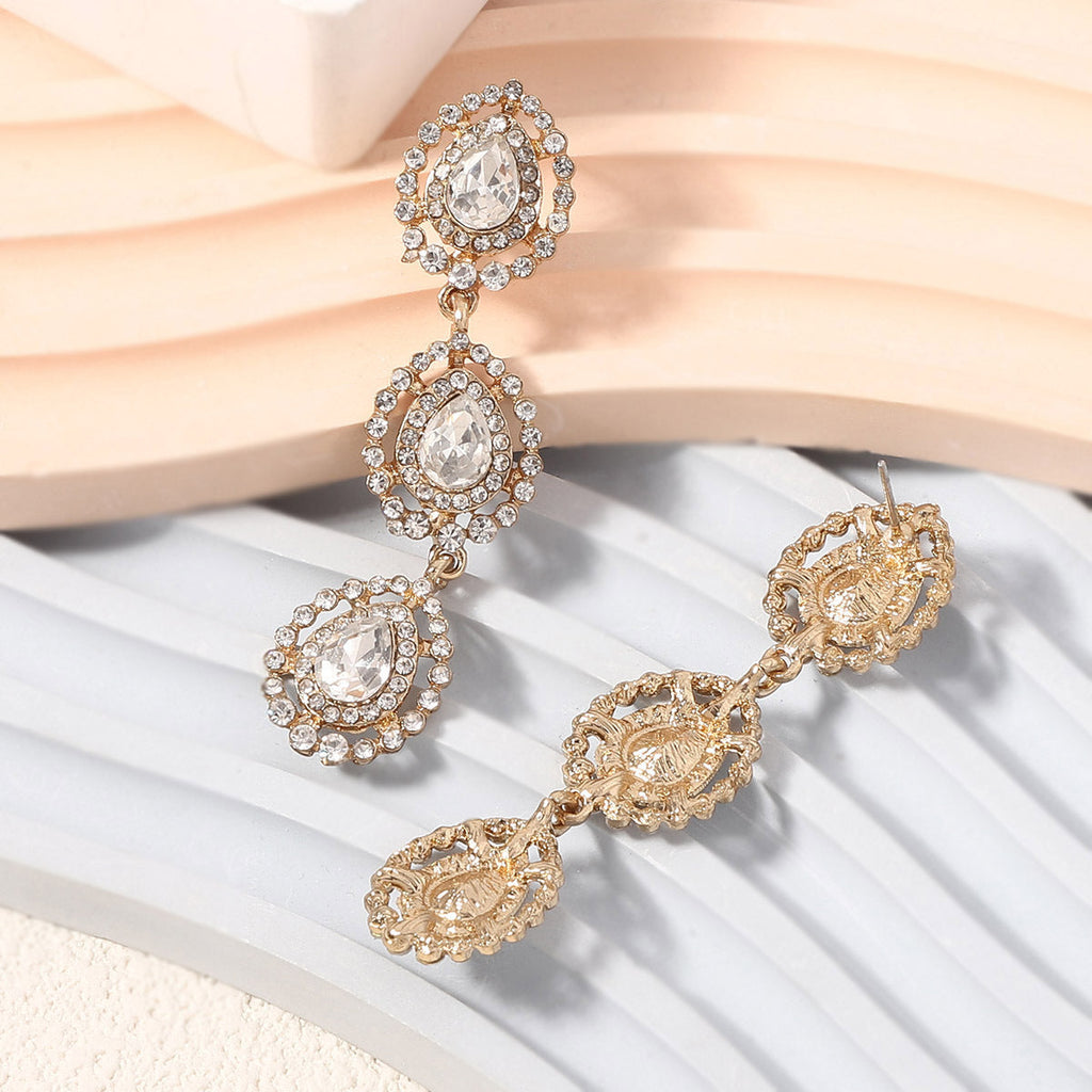 Charming Piece for Any Occasion