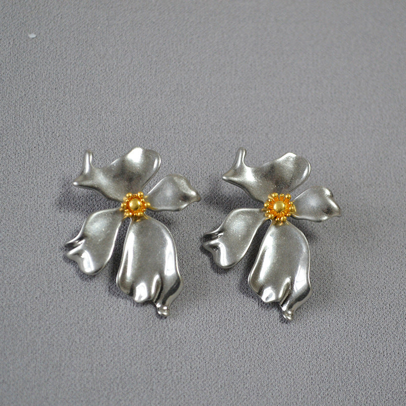 Delicate Artisan Gold Earring