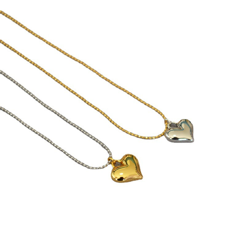 Classic Gold Necklace with Timeless Appeal