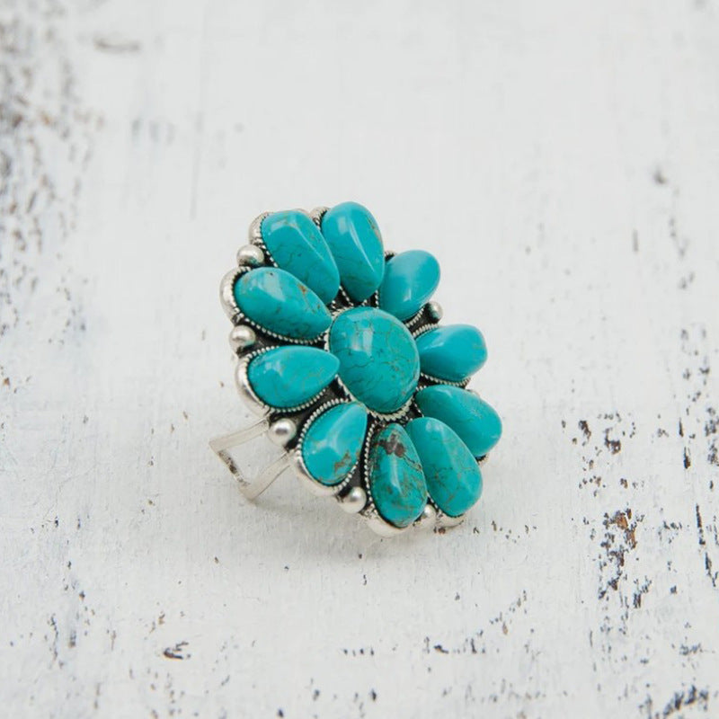 Classic Ring with Timeless Appeal