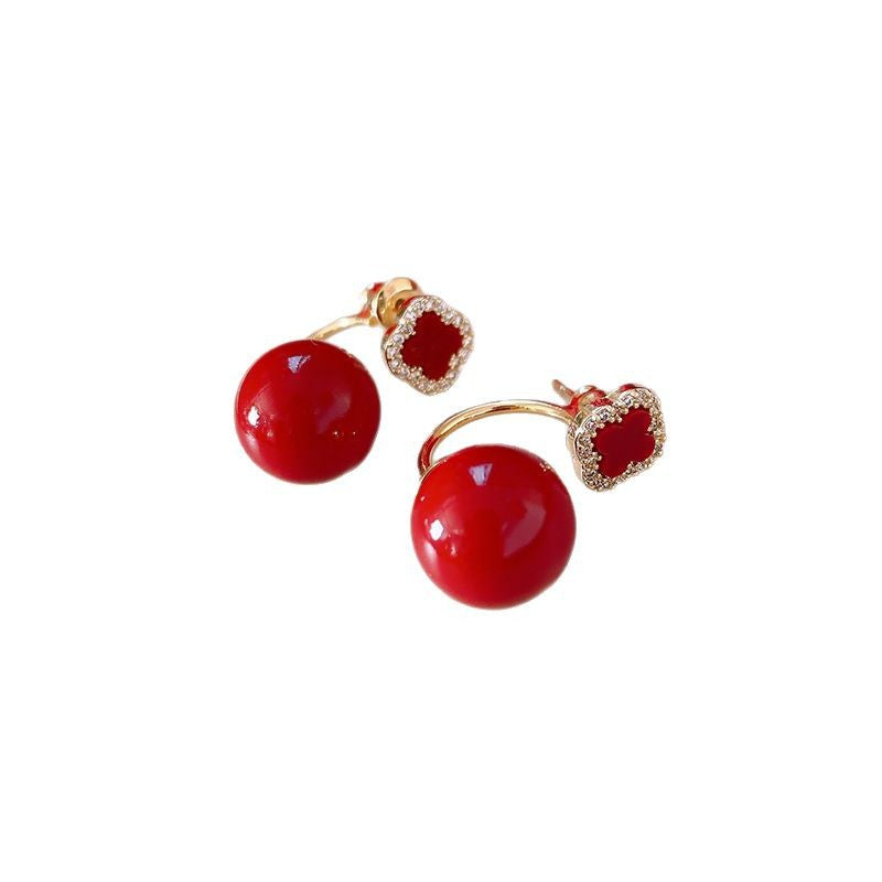 Beautiful Pearl Earring with Unique Style