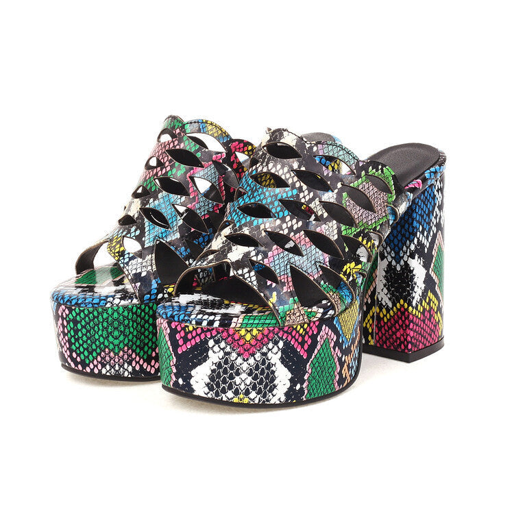 Graceful Orthopedic Sandals for Modern Look