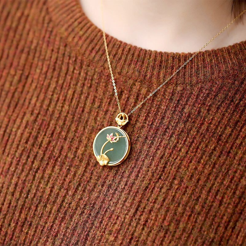 Charming Gold Necklace for Any Occasion