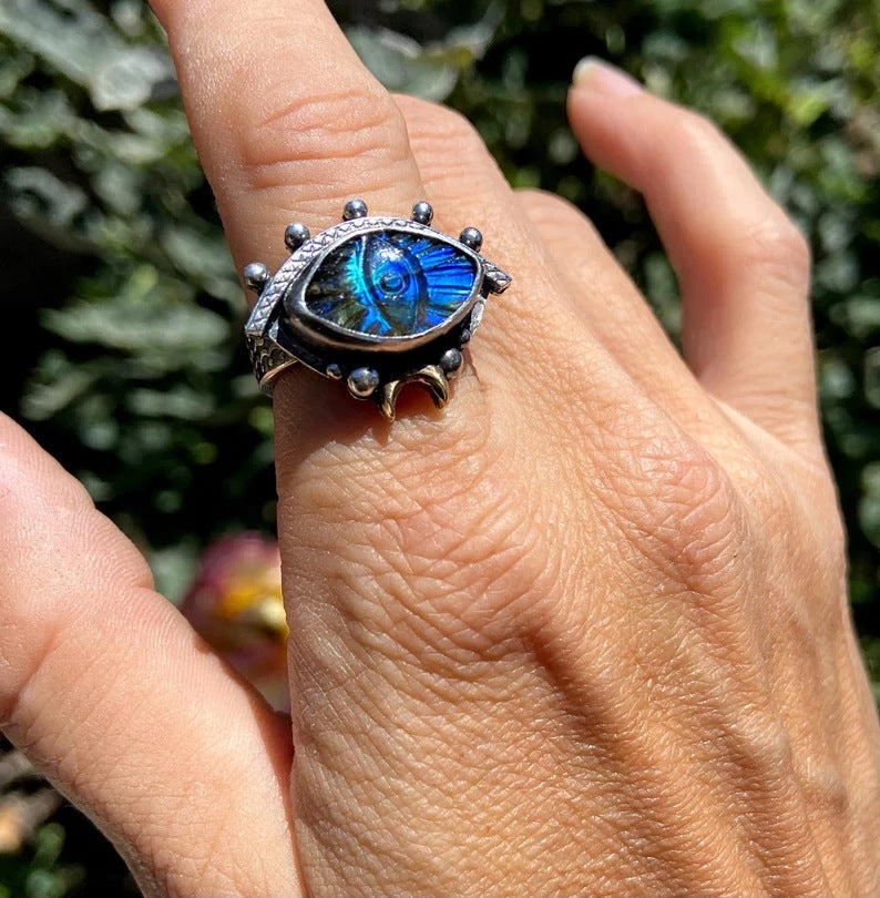 Classic Ring with Timeless Appeal