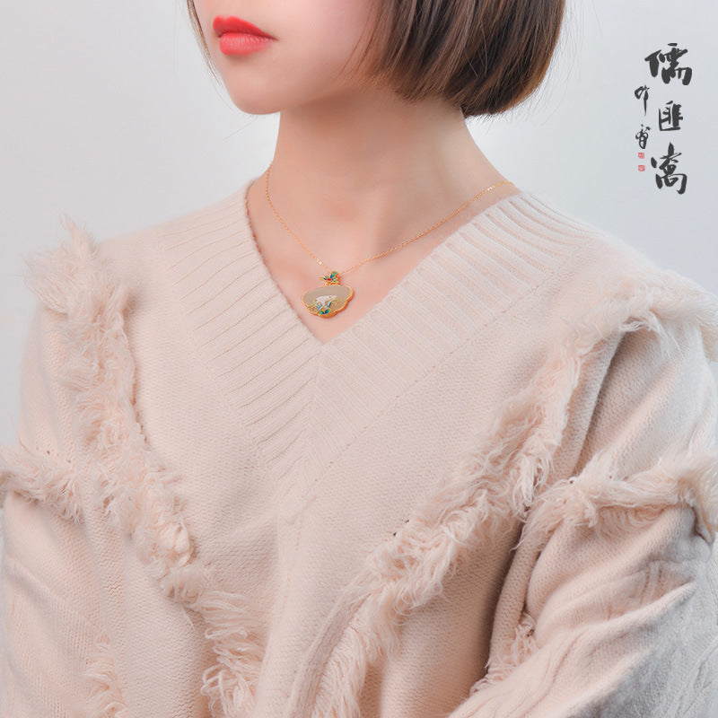 Stunning Gold Necklace for Daily Wear