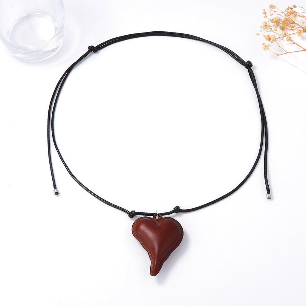 Charming Piece for Any Occasion