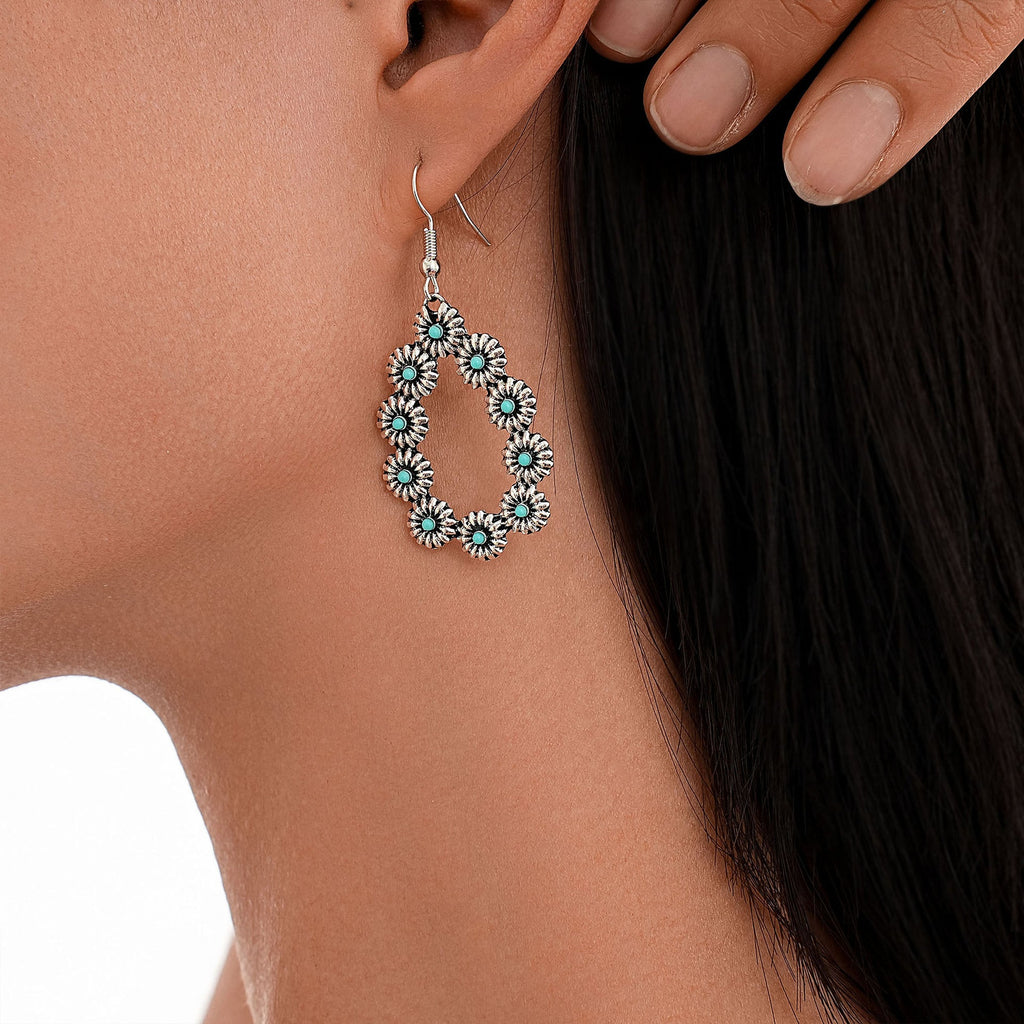 Charming Earring for Any Occasion