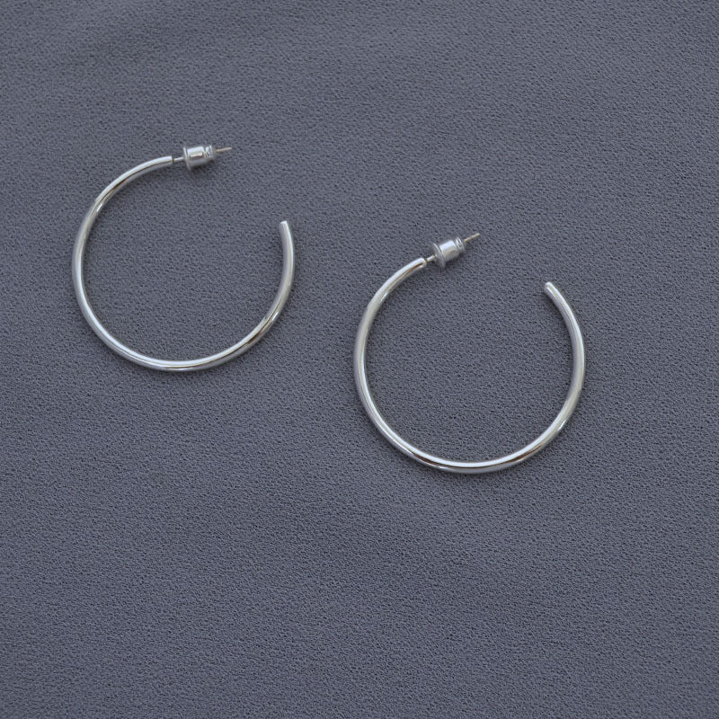 Elegant Silver Earring for Every Occasion
