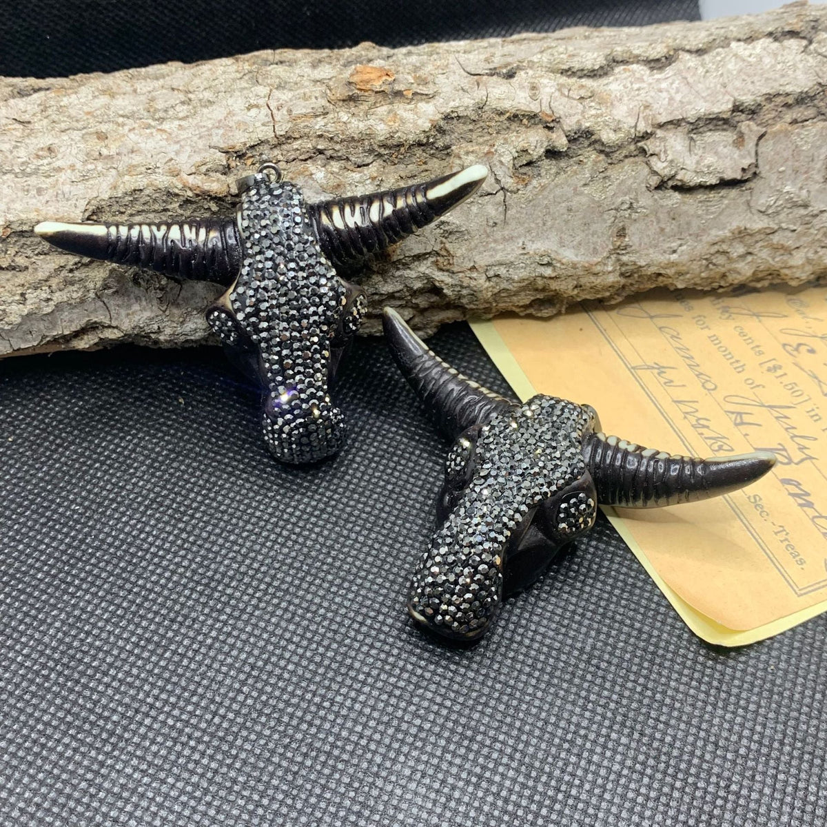 Beautiful Pendant with Unique Style